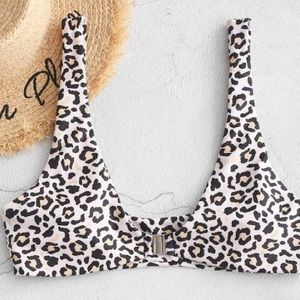 NWT Zaful Leopard bralette bikini top size Large